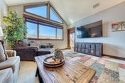 Luxury Riverstone Condo with Patio and Rooftop BBQ