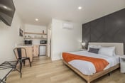 The Flats Studio 1 - Queen Bed and Kitchenette
