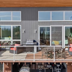 The Skyhouse- Luxury Loft With Private Gym & Disc golf Course