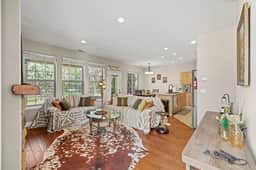 Cozy Woodland Retreat with Private Deck, Fire Pit & Fenced Yard - Image 4
