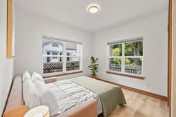 The Parkside Porch House - Image 2