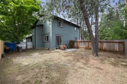 Pet friendly 2 bed in CDA - Image 5