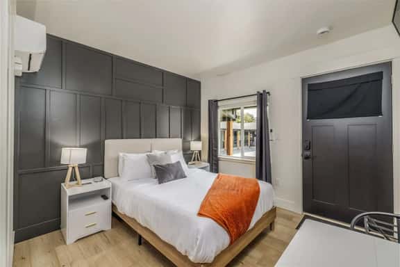 Renovated Studio #4 - 5 Min from Scenic Lake CDA - Image 1