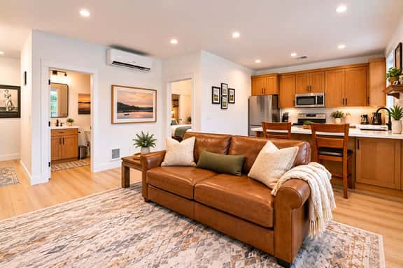 Monthly Furnished Loft in Post Falls | Fairway Golf Course - Image 1