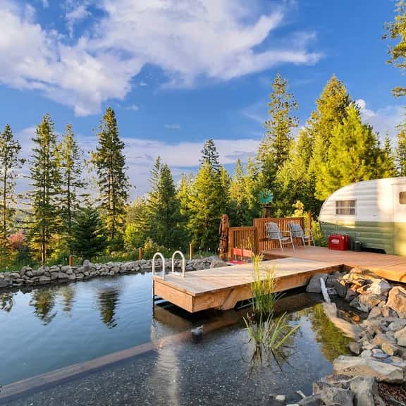 The Estate - Sasquatch Lodge + Eagles Nest - Image 1