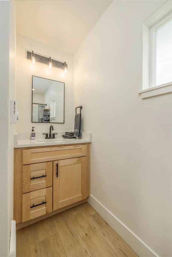 Renovated Studio #4 - 5 Min from Scenic Lake CDA - Image 5