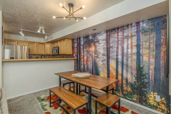 Pet-Friendly Townhome Near Corbin Park - Image 4