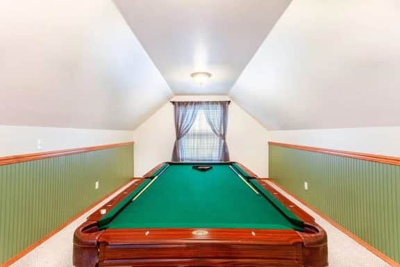 River Views, Game Room & Fenced Yard - Image 2