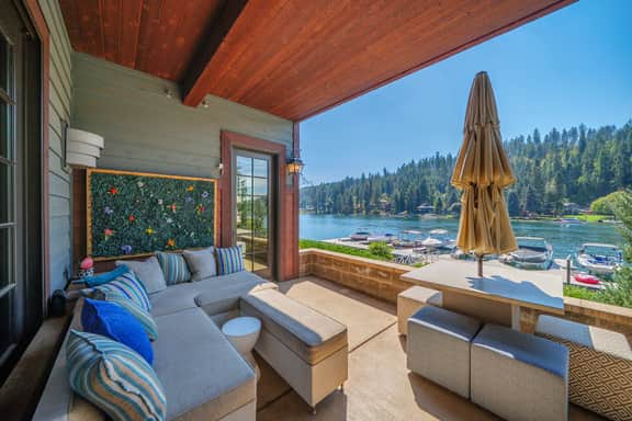 Vesper Bleu Designer River Retreat 2 Kings EV Charger - Image 5