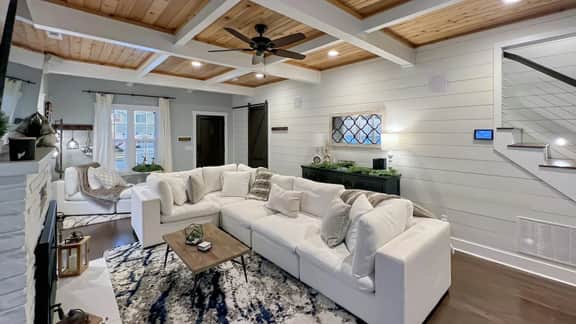 Monthly Furnished Rental | Picket Fences Luxury Downtown CDA - Image 5