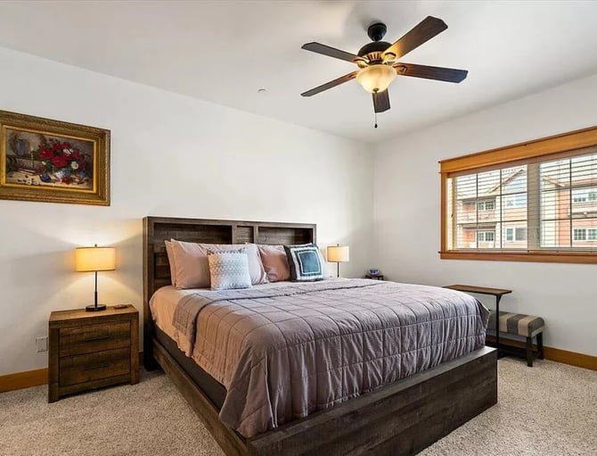 Furnished living space in a North Idaho extended stay rental